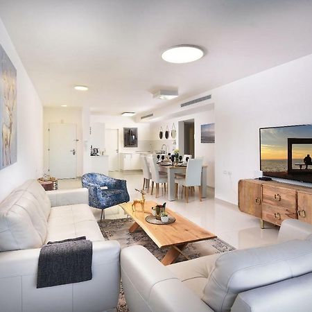 Ariston Luxury Garden Apartment With A Pool Tiberias Luaran gambar